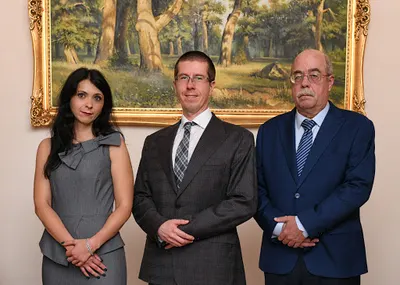 Kancelaria Adwokacka | Czwakiel | Twój adwokat z Wałbrzycha | KARNE | ZACHOWEK | SPADEK | ROZWÓD | ALIMENTY | ARESZTOWANIE